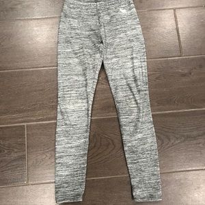 Abercrombie Kids Heather Gray leggings- Size 9/10